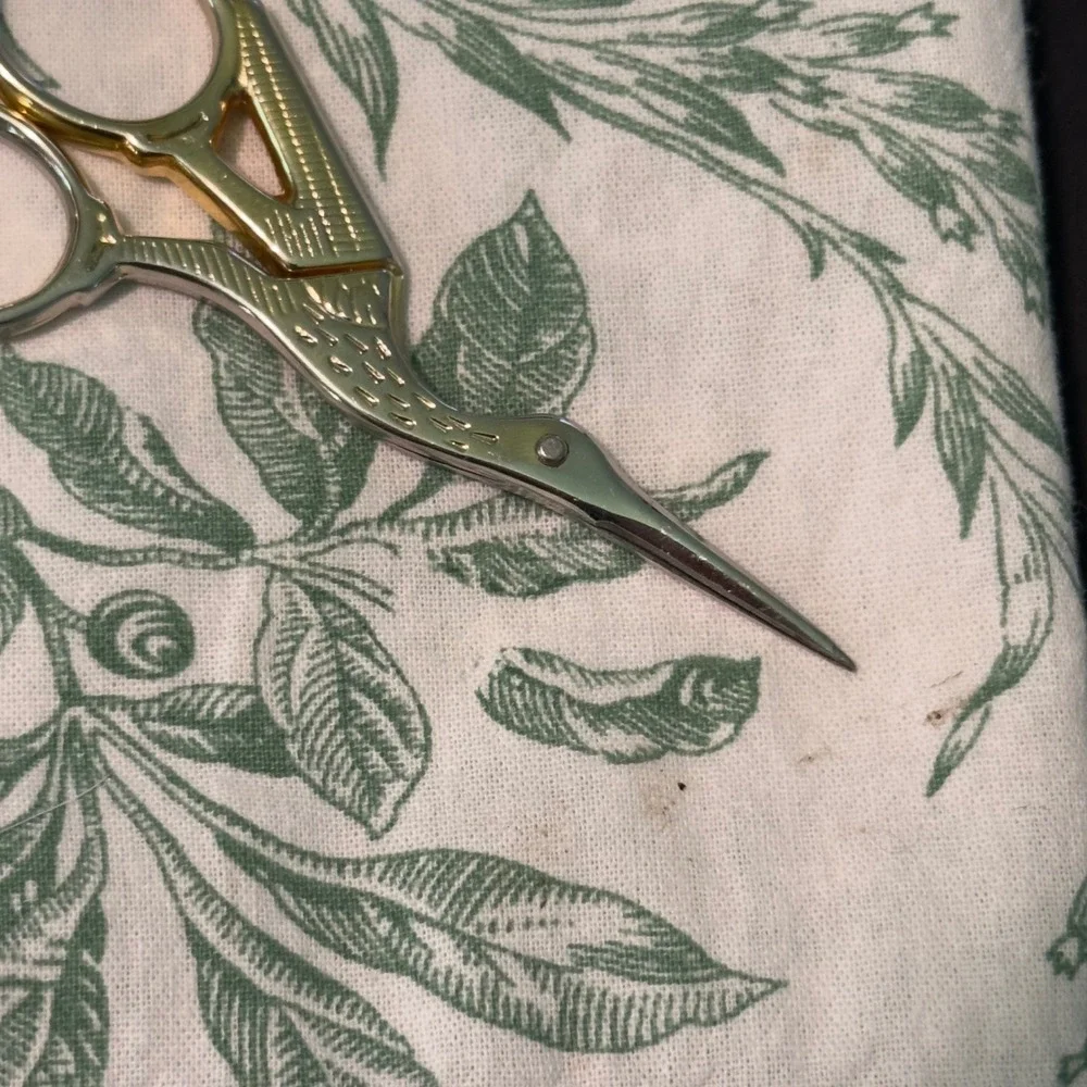 April Cornell cotton tablecloth
